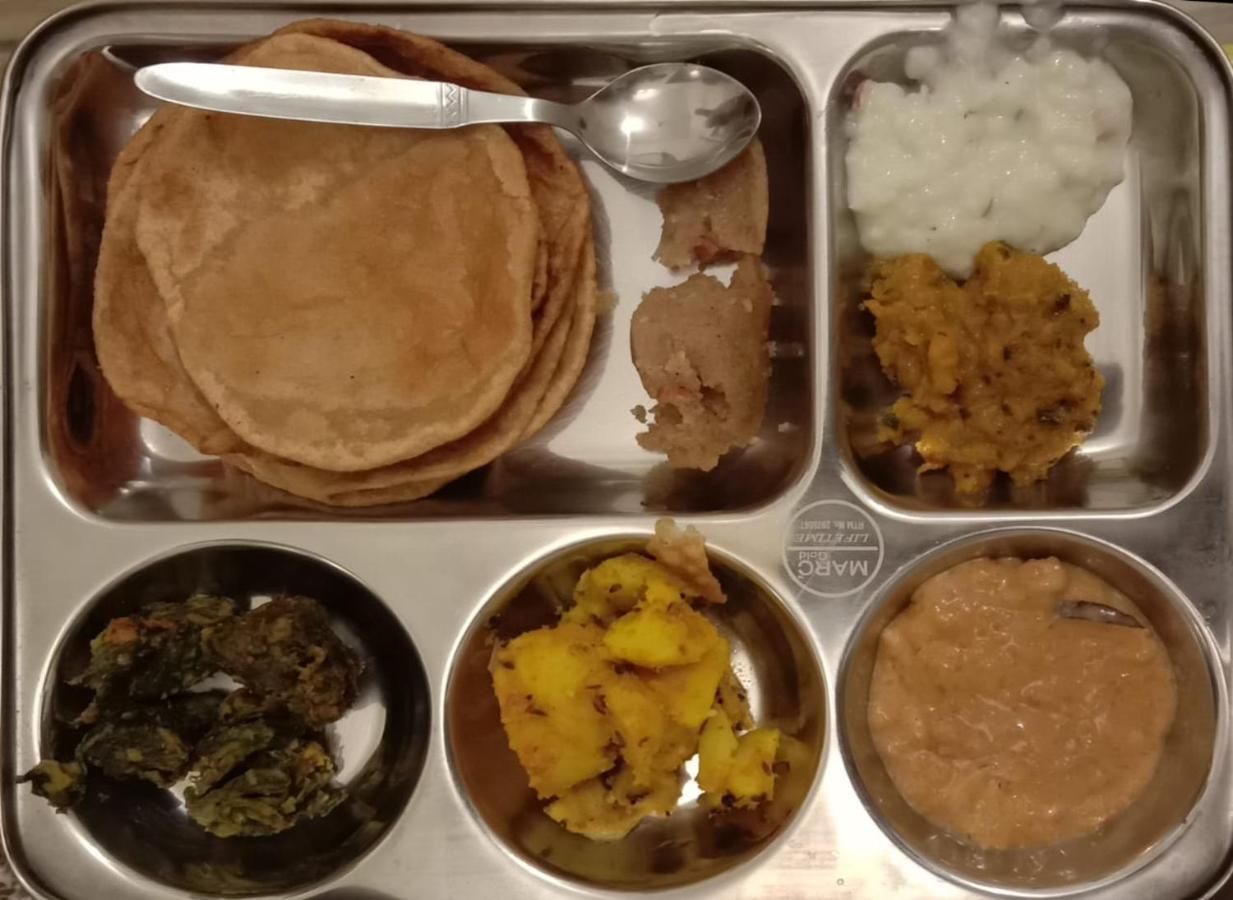 Sun n Soil Backpacker Hostel Lachhiwala Exteriör bild