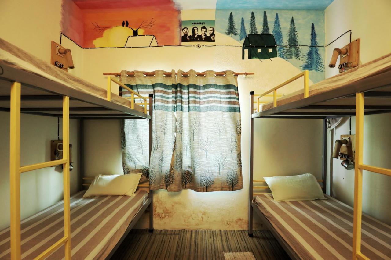 Sun n Soil Backpacker Hostel Lachhiwala Exteriör bild