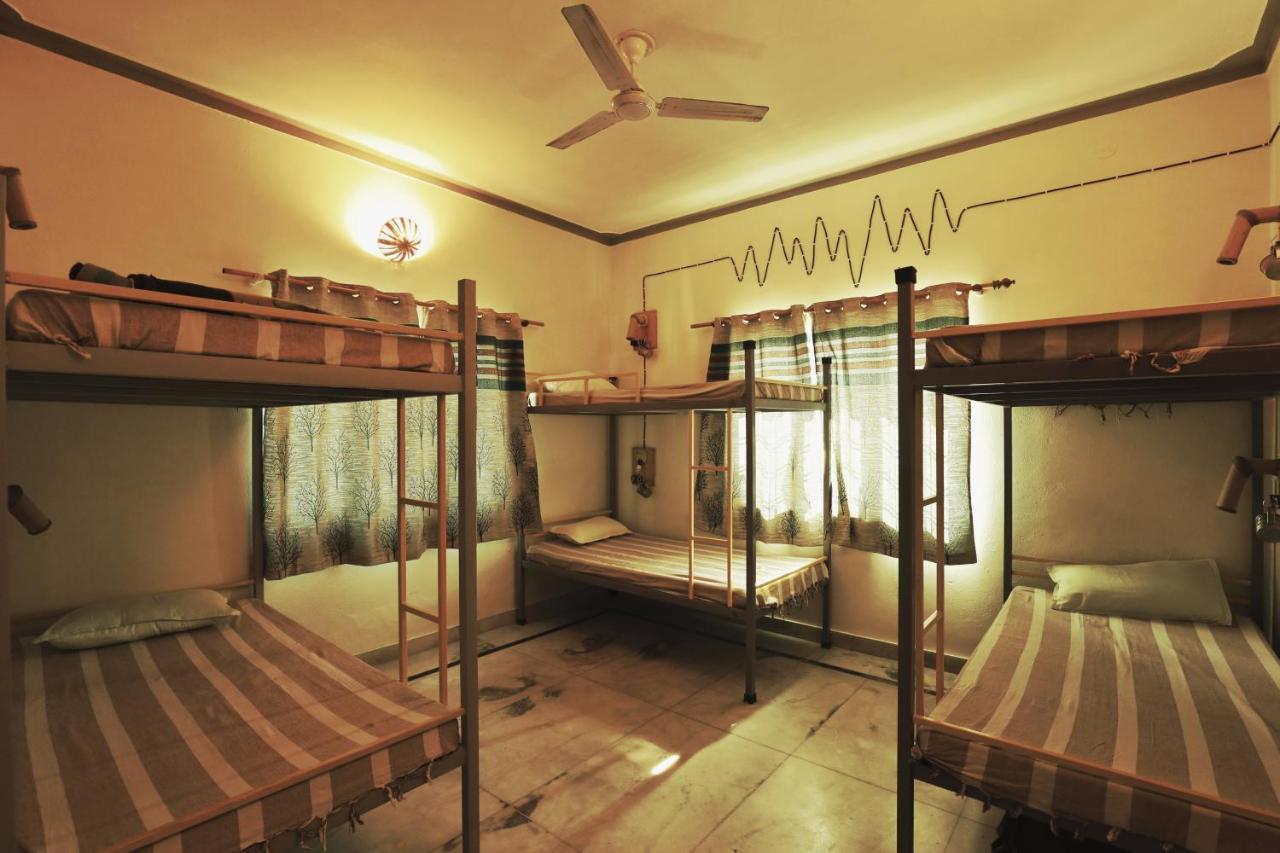 Sun n Soil Backpacker Hostel Lachhiwala Exteriör bild